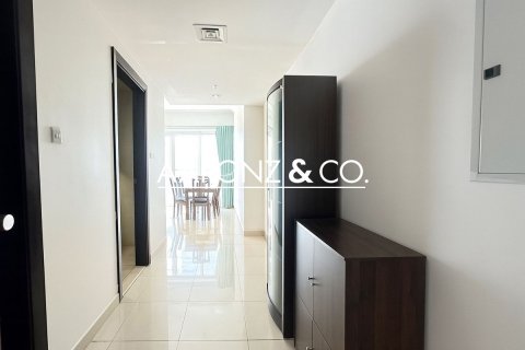 Apartment in Jumeirah Lake Towers, Dubai 2 bedrooms, 121.7 sq.m. № 78379 - photo 4
