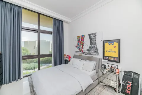 Снять в аренду таунхаус в DAMAC Hills (Akoya by DAMAC), Дубай: 3 спальни, 209м², № 71281 - фото 7