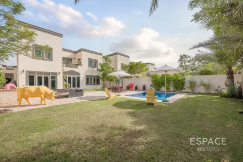 فيلا في Regional, Jumeirah Park, دبي 3 غرف نوم, 285 م² رقم 71280 - صورة 2