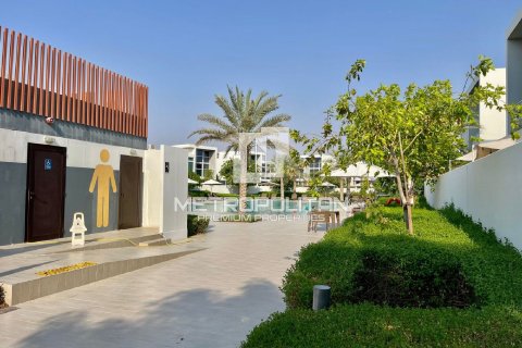 Купить таунхаус в DAMAC Hills (Akoya by DAMAC), Дубай: 3 спальни, 158м², № 3712 - фото 10