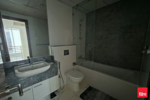 Снять в аренду дуплекс в Бизнес-Бэе, Дубай: 1 спальня, 136.5м², № 90335 - фото 10