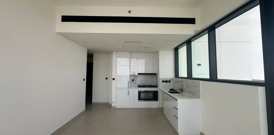 Квартира в Дубае, 2 спальни, 107м², № 58112