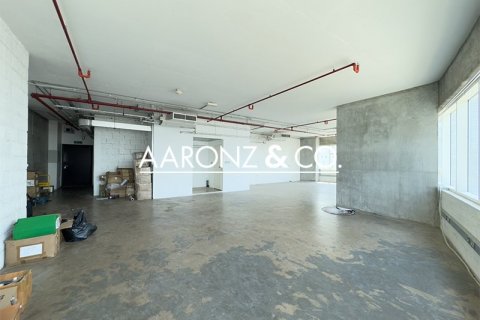 Bureau à Jumeirah Lake Towers, Dubai, 140 m², № 58092 - photo 19