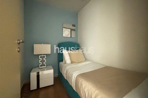 Apartment in Jumeirah Beach Residence, Dubai 2 bedrooms, 152 sq.m. № 44600 - photo 18