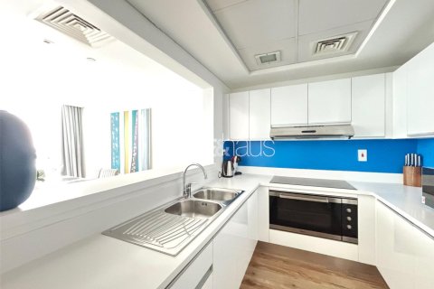 Apartment in Jumeirah Beach Residence, Dubai 2 bedrooms, 152 sq.m. № 44600 - photo 7
