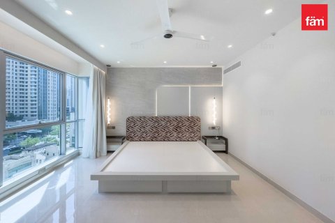 Apartamento en Downtown Dubai (Downtown Burj Dubai), Dubai, 3 dormitorios, 221 m², № 22626 - foto 13