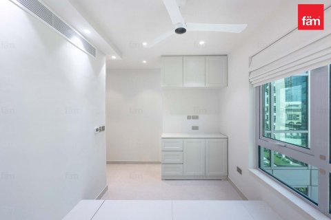 Apartamento en Downtown Dubai (Downtown Burj Dubai), Dubai, 3 dormitorios, 221 m², № 22626 - foto 12