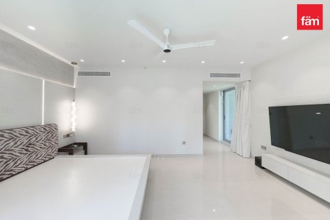 Apartamento en Downtown Dubai (Downtown Burj Dubai), Dubai, 3 dormitorios, 221 m², № 22626 - foto 26