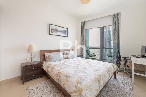Apartment in Downtown Dubai (Downtown Burj Dubai), Dubai 3 bedrooms, 169 sq.m. № 56344 - photo 10