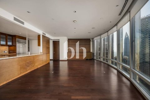 Apartment in Downtown Dubai (Downtown Burj Dubai), Dubai 3 bedrooms, 217 sq.m. № 56328 - photo 14