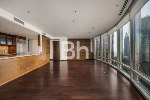 Apartment in Downtown Dubai (Downtown Burj Dubai), Dubai 3 bedrooms, 217 sq.m. № 56328 - photo 18