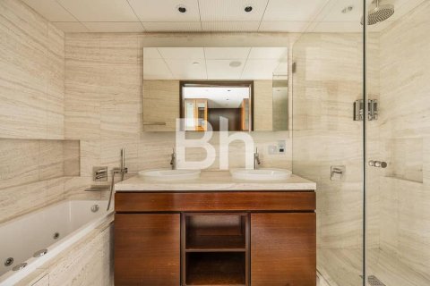 Apartment in Downtown Dubai (Downtown Burj Dubai), Dubai 3 bedrooms, 217 sq.m. № 56328 - photo 10