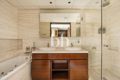 Apartment in Downtown Dubai (Downtown Burj Dubai), Dubai 3 bedrooms, 217 sq.m. № 56328 - photo 5