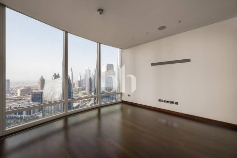 Apartment in Downtown Dubai (Downtown Burj Dubai), Dubai 3 bedrooms, 217 sq.m. № 56328 - photo 13