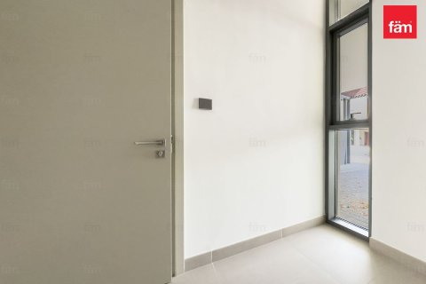 Adosado en Dubai, 3 dormitorios, 137.8 m², № 22673 - foto 13