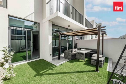 Adosado en Dubai, 3 dormitorios, 137.8 m², № 22673 - foto 1
