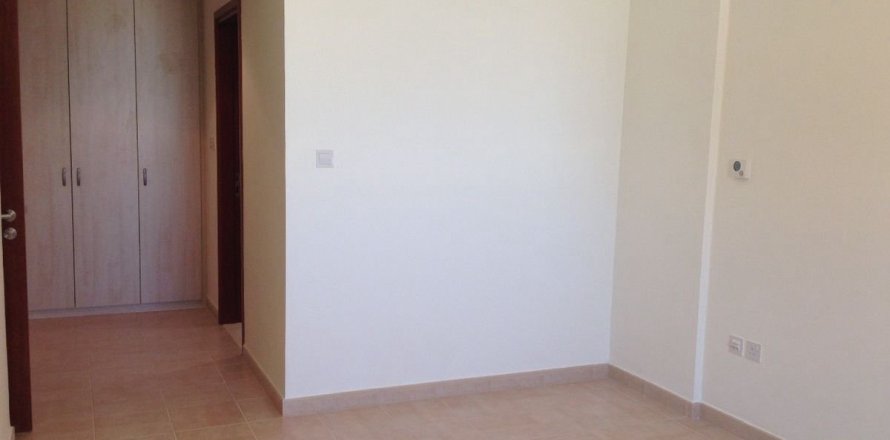 Apartamento en Dubai, 3 dormitorios, 131.1 m², № 60337