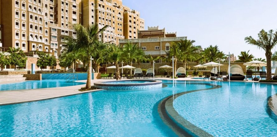 Hotel Apartment in Palm Jumeirah, Dubai 1 bedroom, 116.1 sq.m. № 60339