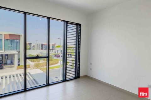 Adosado en Dubai, 3 dormitorios, 390 m², № 55706 - foto 10