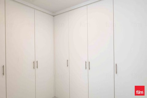 Adosado en Dubai, 3 dormitorios, 390 m², № 55706 - foto 14