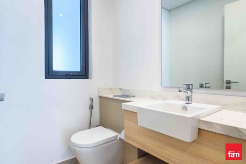 Adosado en Dubai, 3 dormitorios, 390 m², № 55706 - foto 19