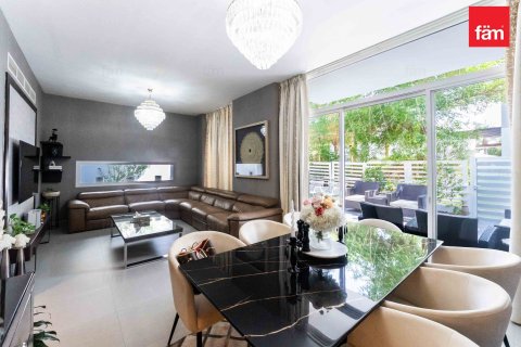 Adosado en Dubai, 3 dormitorios, 293.7 m², № 55707 - foto 16