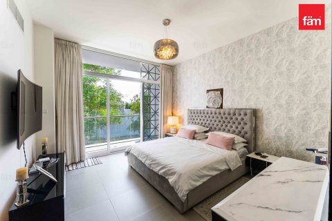 Adosado en Dubai, 3 dormitorios, 293.7 m², № 55707 - foto 10