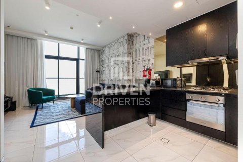 Apartment in Business Bay, Dubai 1 bedroom, 75.99 sq.m. № 128031 - photo 8