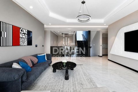 Villa in Dubai Hills Estate, Dubai 6 bedrooms, 1194.27 sq.m. № 128033 - photo 4