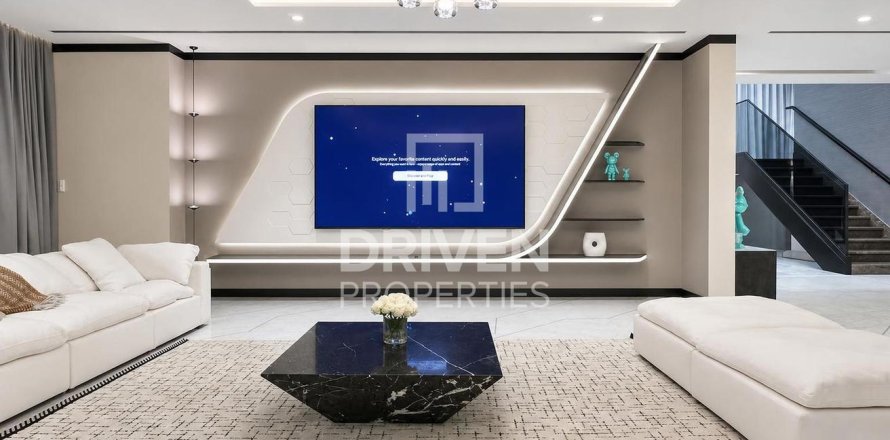 Villa in Dubai Hills Estate, Dubai 6 bedrooms, 1194.27 sq.m. № 128033