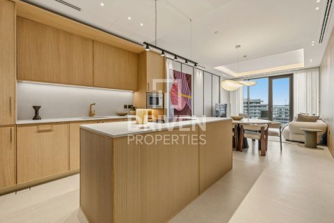 Apartment in Al Wasl, Dubai 2 bedrooms, 137.22 sq.m. № 135965 - photo 22