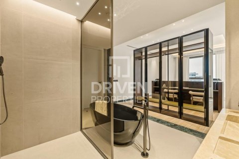 Apartment in Al Wasl, Dubai 2 bedrooms, 137.22 sq.m. № 135965 - photo 16