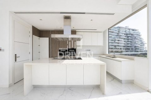 Appartement à Ashjar, Al Barari, Dubai, 2 chambres, 372.08 m², № 135962 - photo 9