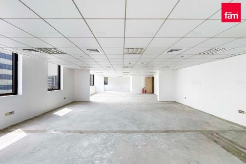 Building in Dubai 9280.8 sq.m. № 11526 - photo 12