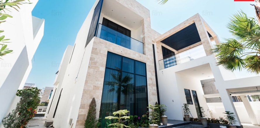 Villa à Dubai, 5 chambres, 756.9 m², № 11648