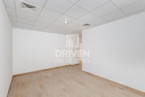 Ático en La Mer, Jumeirah, Dubai, 5 dormitorios, 822.47 m², № 136972 - foto 8