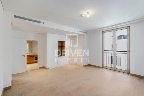 Ático en La Mer, Jumeirah, Dubai, 5 dormitorios, 822.47 m², № 136972 - foto 12