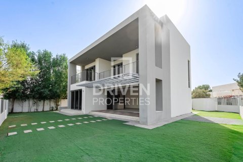 Villa en Sidra Villas, Dubai Hills Estate, Dubai, 5 dormitorios, 395.49 m², № 136973 - foto 3