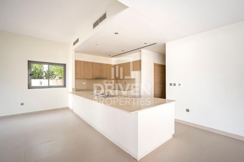 Villa en Sidra Villas, Dubai Hills Estate, Dubai, 5 dormitorios, 395.49 m², № 136973 - foto 17