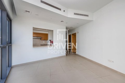 Apartment in Bellevue Towers, Downtown Dubai (Downtown Burj Dubai), Dubai 2 bedrooms, 95.13 sq.m. № 136974 - photo 2