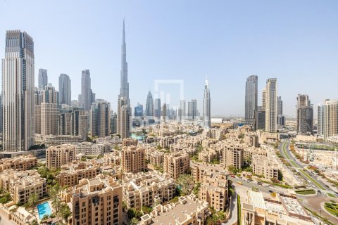 Apartment in Bellevue Towers, Downtown Dubai (Downtown Burj Dubai), Dubai 2 bedrooms, 95.13 sq.m. № 136974