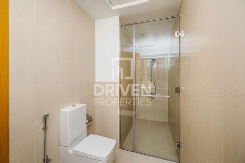 Apartment in Bellevue Towers, Downtown Dubai (Downtown Burj Dubai), Dubai 2 bedrooms, 95.13 sq.m. № 136974 - photo 15