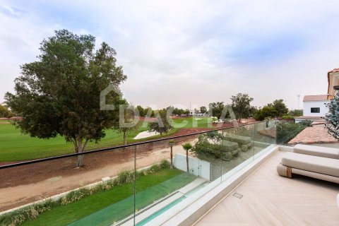 Villa en Jumeirah Golf Estates, Dubai, 5 dormitorios, 650 m², № 105124 - foto 4