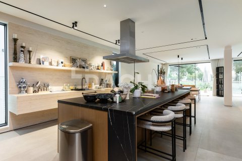 Villa en Jumeirah Golf Estates, Dubai, 5 dormitorios, 650 m², № 105124 - foto 19