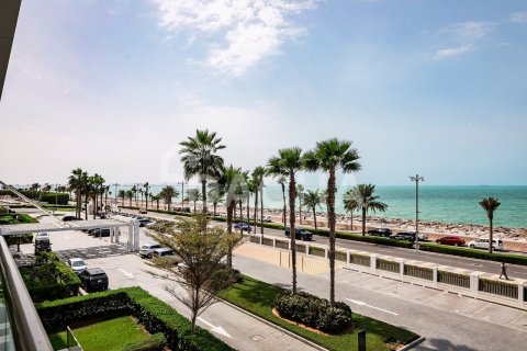 Купить квартиру в The Crescent, Пальма Джумейра, Дубай: 2 спальни, 124м², № 105119 - фото 9