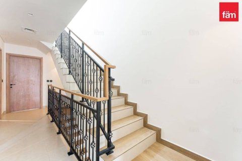 Maison de ville à Dubai, 4 chambres, 144.1 m², № 141911 - photo 2