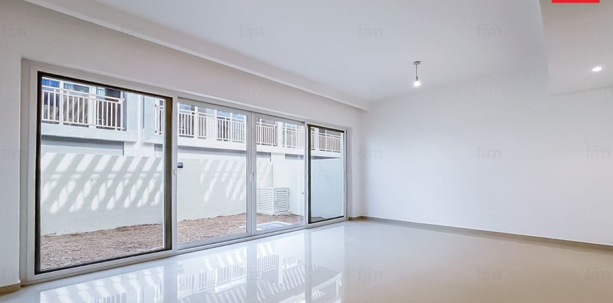 Maison de ville à Dubai, 4 chambres, 112.2 m², № 84260