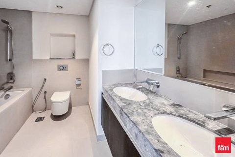 Apartment in Dubai 1 bedroom, 95.2 sq.m. № 64441 - photo 9