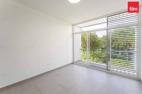 Снять в аренду таунхаус в Дубае: 3 спальни, 187.2м², № 64444 - фото 17