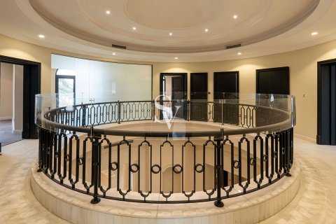 Снять в аренду виллу в Signature Villas, Пальма Джумейра, Дубай: 6 спален, 1242м², № 99886 - фото 10